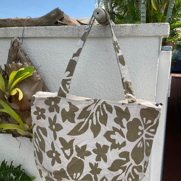 Aloha Print Canvas Bag - Picture 4 of 5